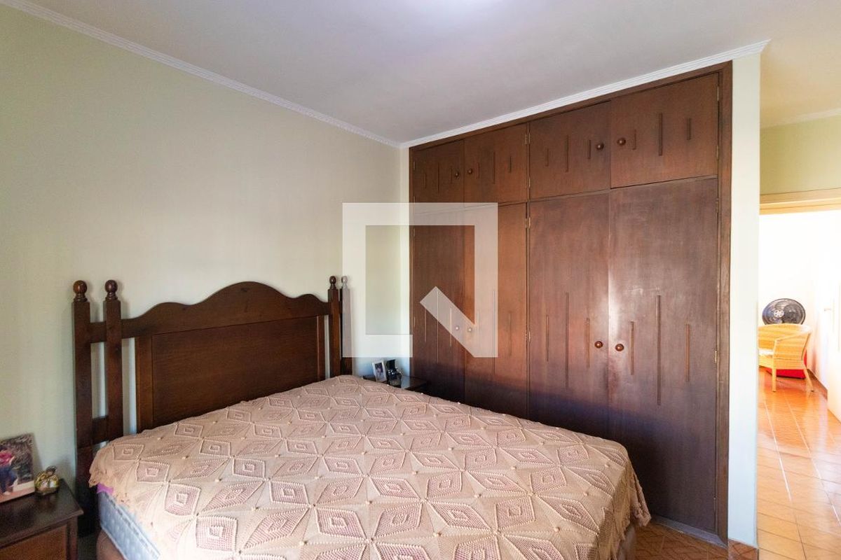 Casa à Venda - Parque Prado, 4 Quartos,  179 m2 em , Campinas - sp | SoloBR