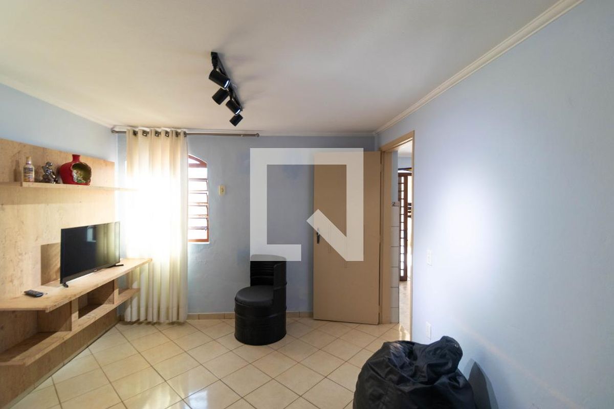 Casa à Venda - Parque Prado, 4 Quartos,  179 m2 em , Campinas - sp | SoloBR
