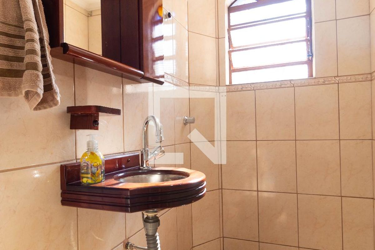 Casa à Venda - Parque Prado, 4 Quartos,  179 m2 em , Campinas - sp | SoloBR