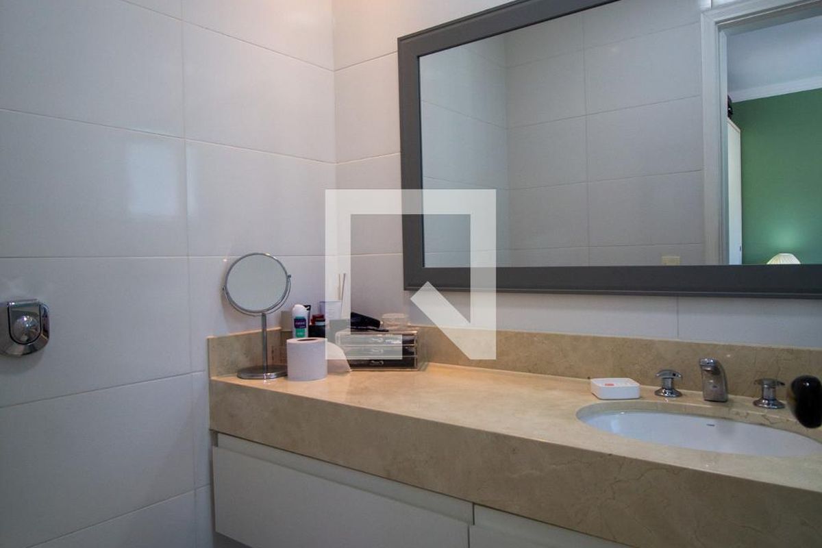 Casa, 4 quartos, 200 m² - Foto 46