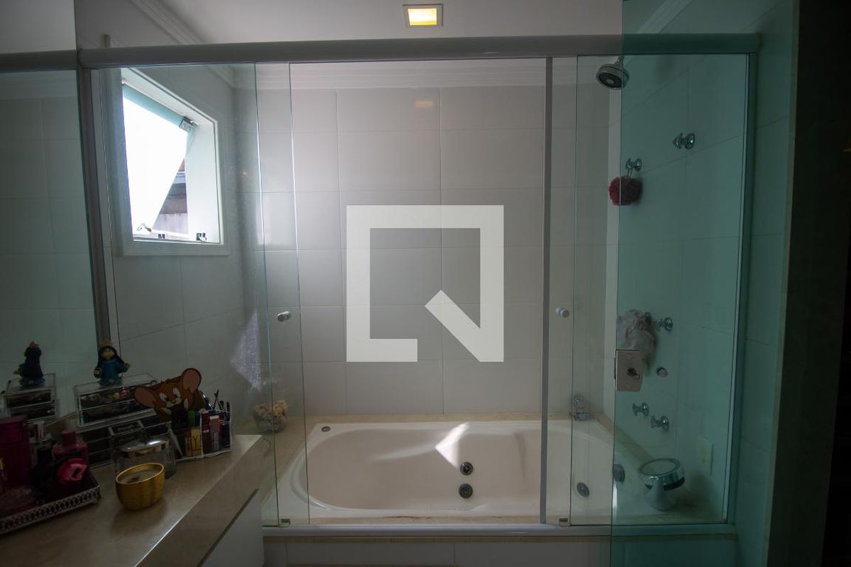 Casa, 4 quartos, 200 m² - Foto 32