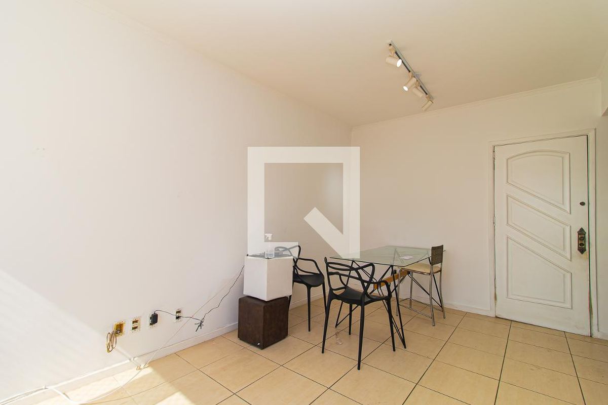 Apartamento, 2 quartos, 75 m² - Foto 13