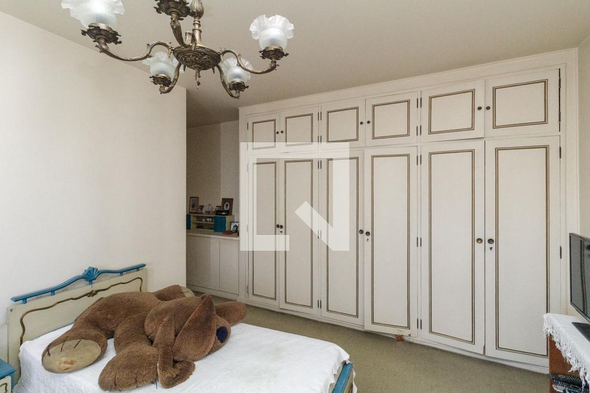 Apartamento, 3 quartos, 230 m² - Foto 46