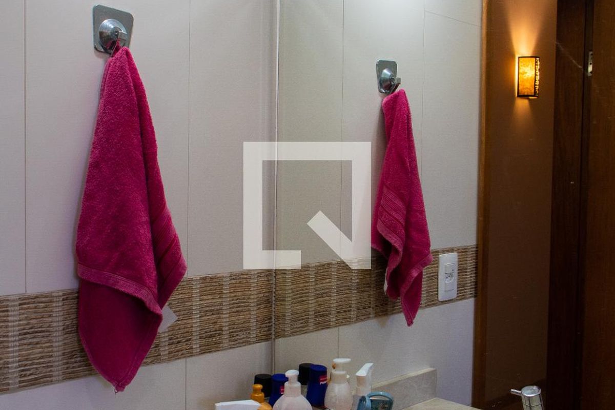 Casa à Venda - Mansões Santo Antônio, 2 Quartos,  180 m2 em , Campinas - sp | SoloBR