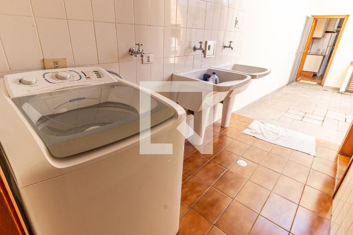 Casa, 3 quartos, 385 m² - Foto 88