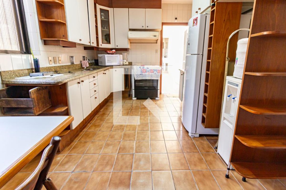Casa, 3 quartos, 385 m² - Foto 70