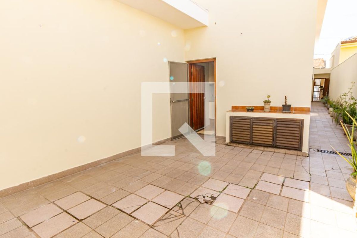 Casa, 3 quartos, 385 m² - Foto 80