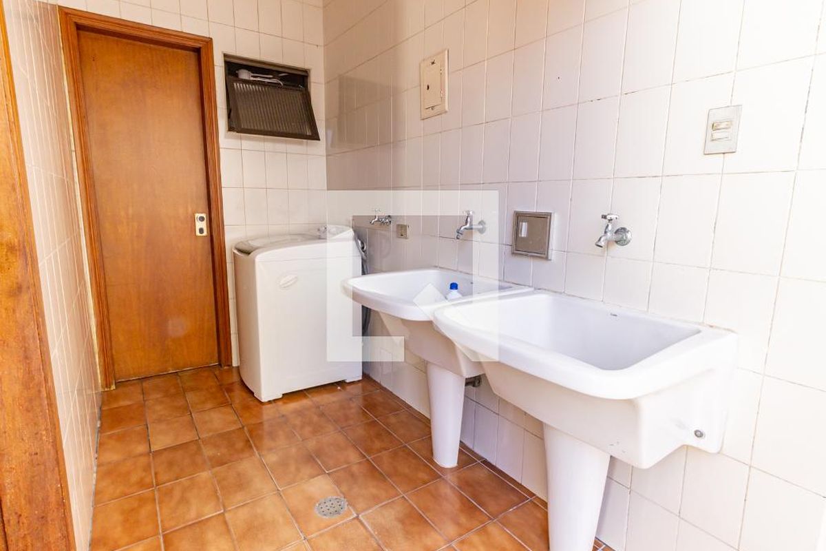 Casa, 3 quartos, 385 m² - Foto 86