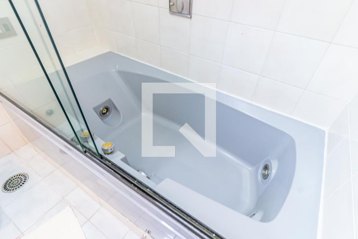 Casa, 3 quartos, 385 m² - Foto 58