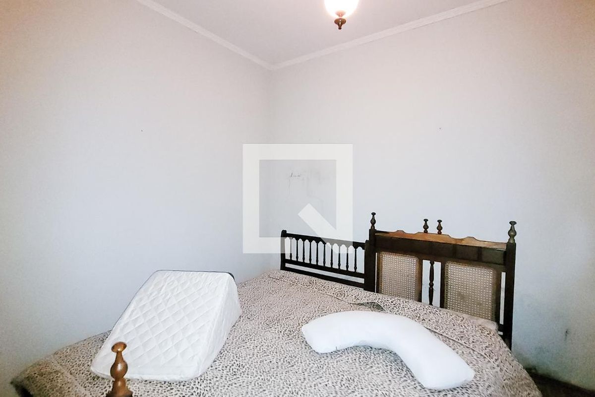 Casa à Venda - Jardim Flamboyant, 3 Quartos,  230 m2 em , Campinas - sp | SoloBR