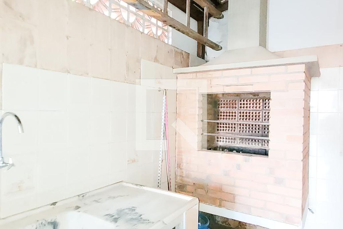 Casa à Venda - Jardim Flamboyant, 3 Quartos,  230 m2 em , Campinas - sp | SoloBR