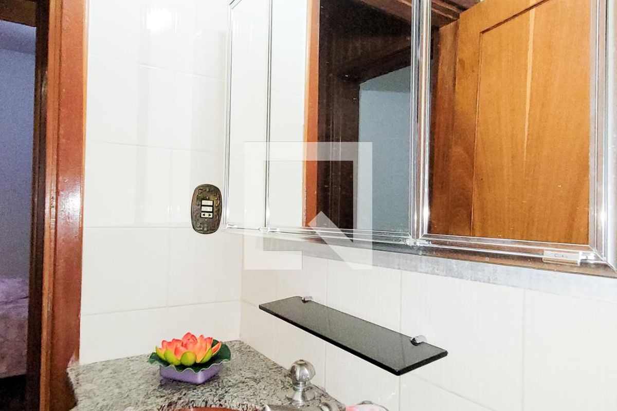 Casa à Venda - Jardim Flamboyant, 3 Quartos,  230 m2 em , Campinas - sp | SoloBR