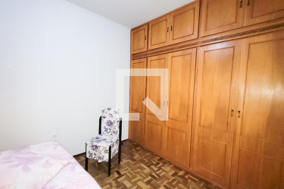 Casa à Venda - Jardim Flamboyant, 3 Quartos,  230 m2 em , Campinas - sp | SoloBR