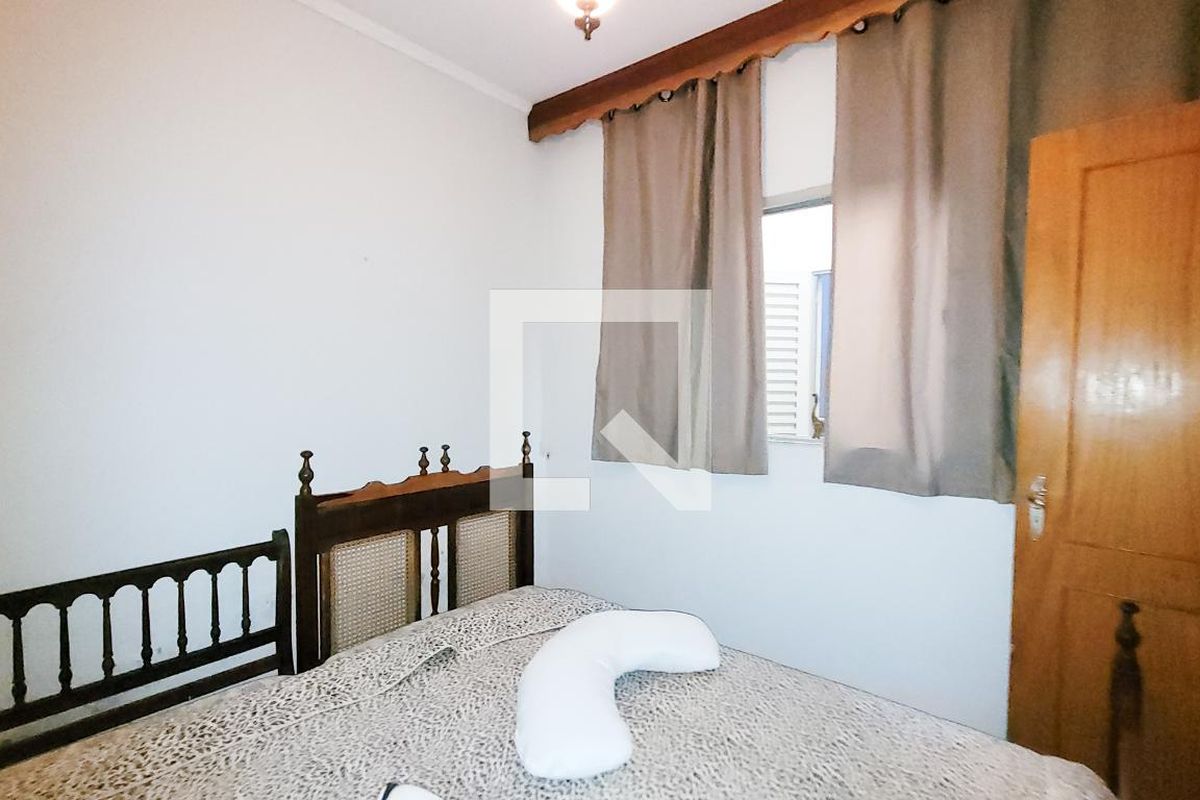 Casa à Venda - Jardim Flamboyant, 3 Quartos,  230 m2 em , Campinas - sp | SoloBR