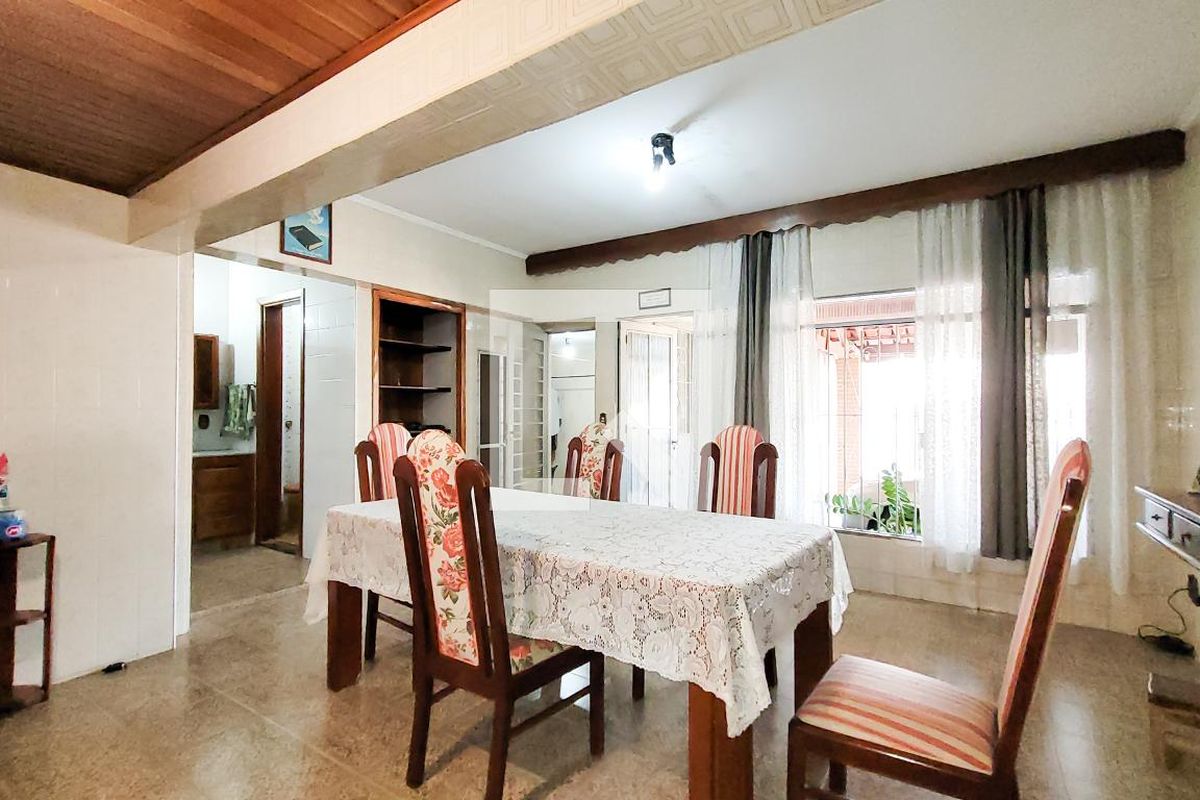 Casa à Venda - Jardim Flamboyant, 3 Quartos,  230 m2 em , Campinas - sp | SoloBR