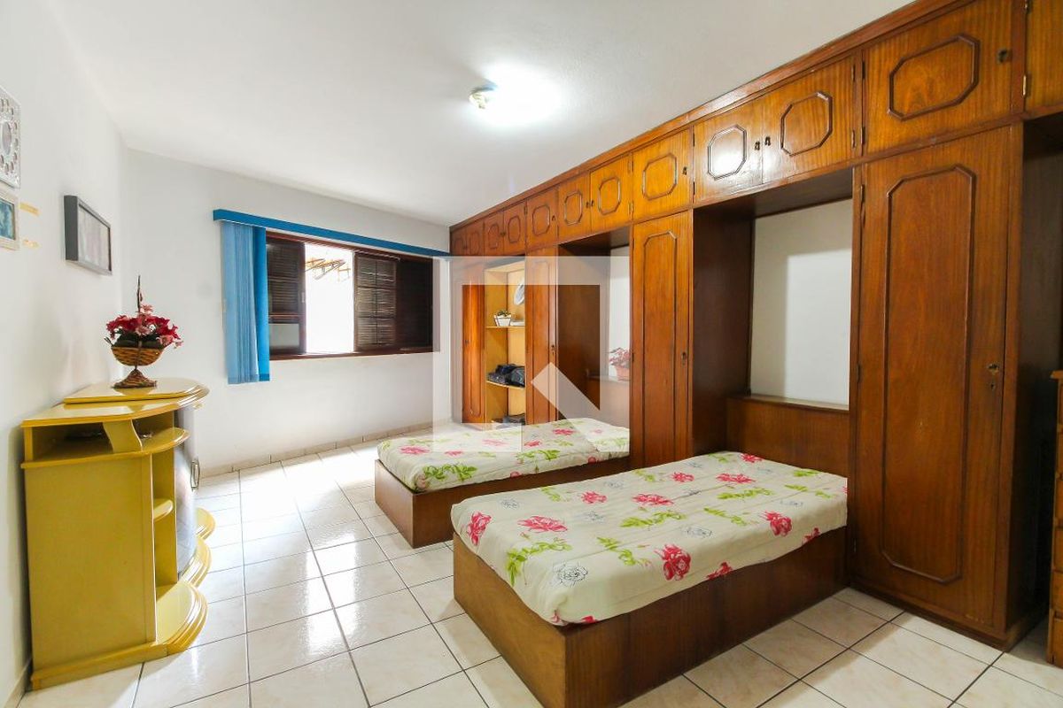Casa, 3 quartos, 350 m² - Foto 10