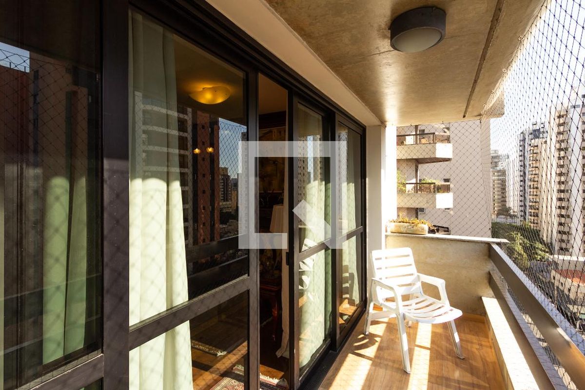 Apartamento, 4 quartos, 200 m² - Foto 11