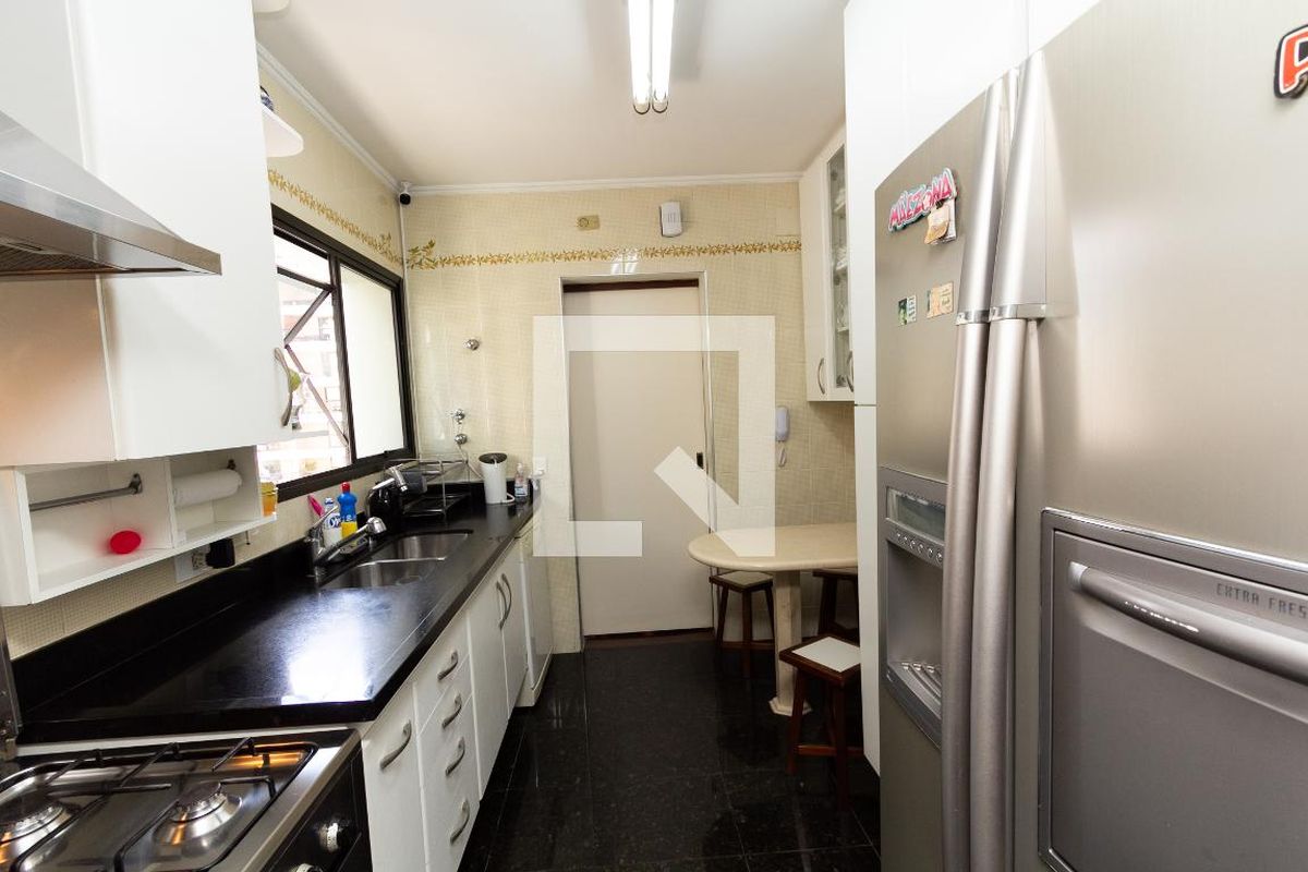 Apartamento, 4 quartos, 200 m² - Foto 51