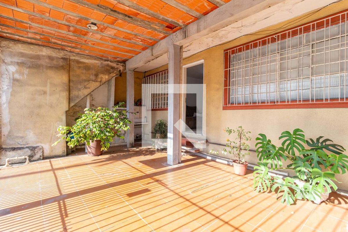 Casa, 2 quartos, 225 m² - Foto 48