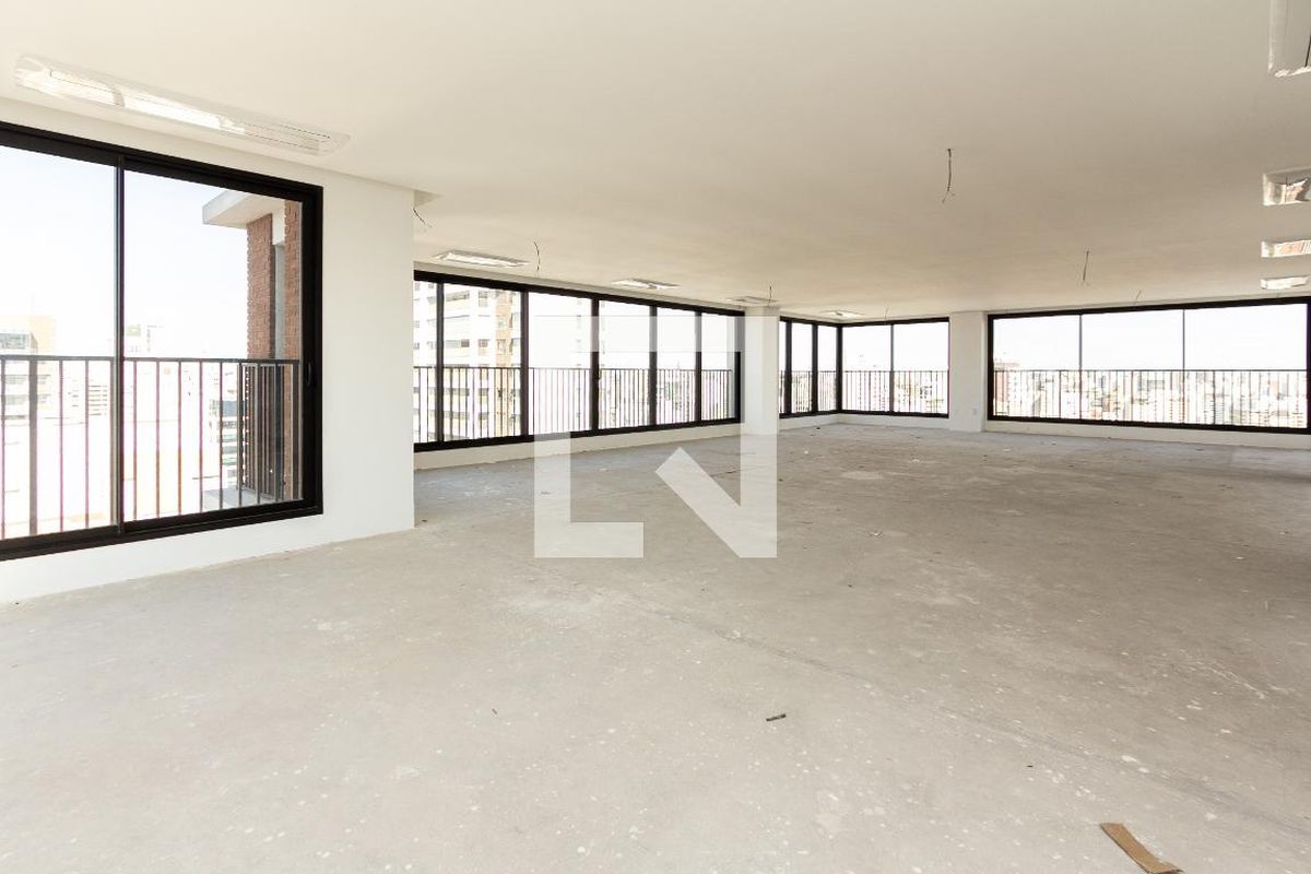 Apartamento, 4 quartos, 375 m² - Foto 2