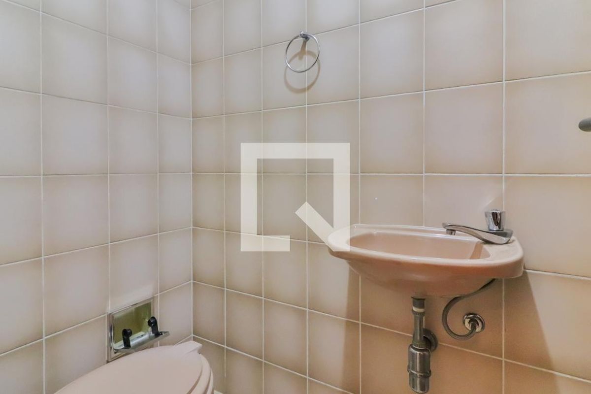 Casa, 3 quartos, 276 m² - Foto 46