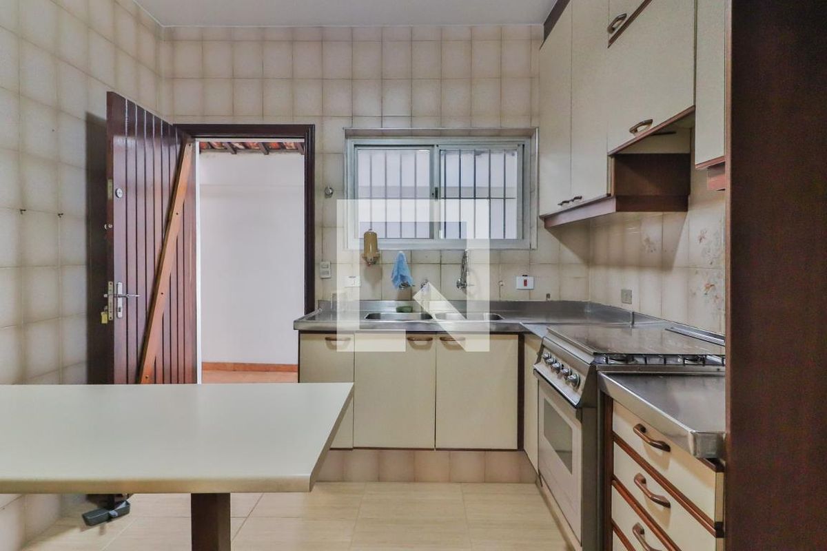 Casa, 3 quartos, 276 m² - Foto 54