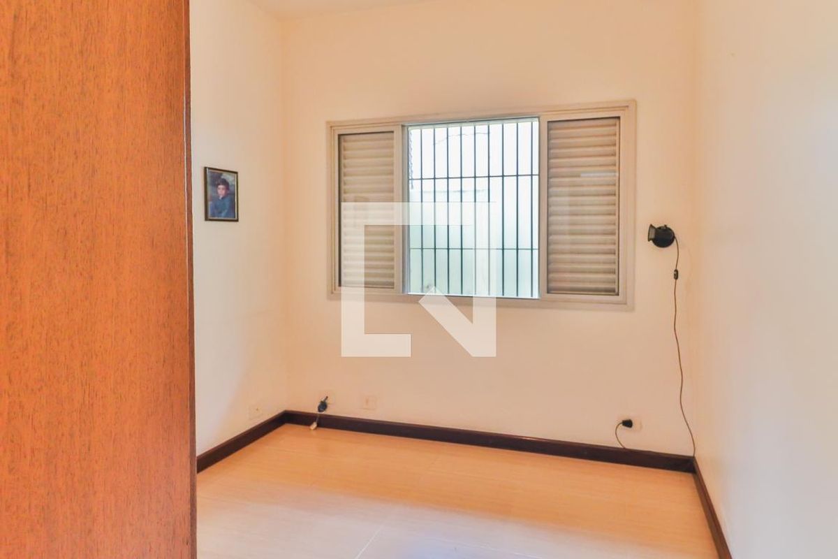 Casa, 3 quartos, 276 m² - Foto 24