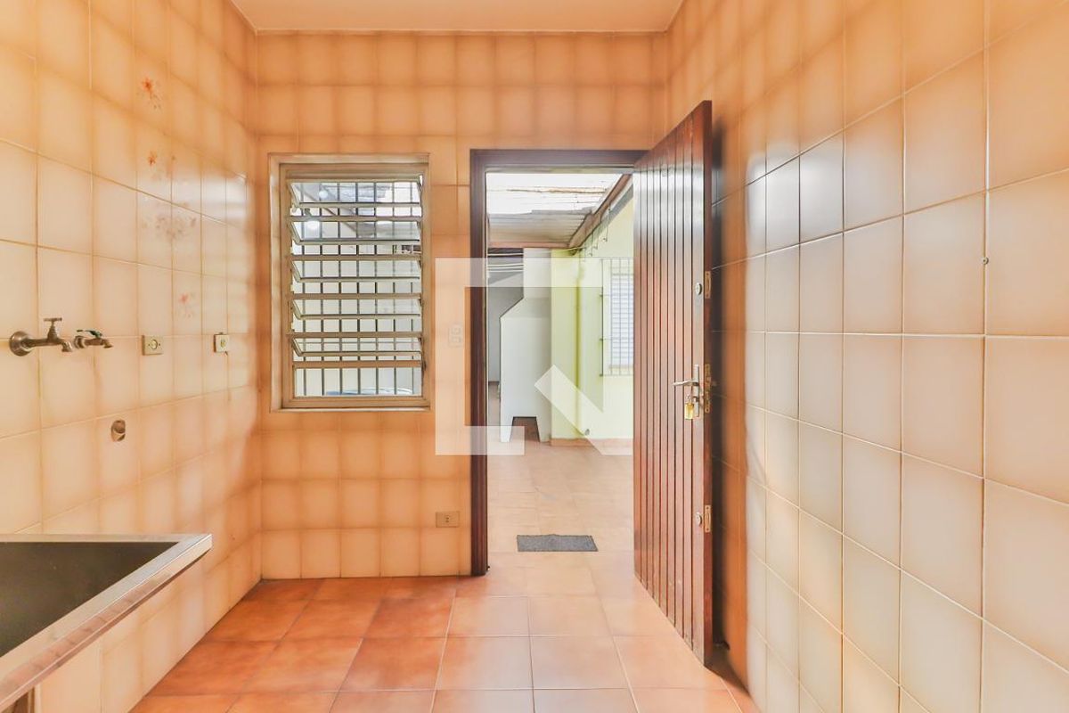 Casa, 3 quartos, 276 m² - Foto 74