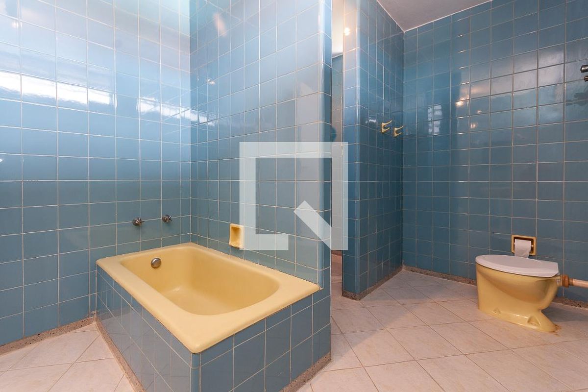 Casa, 3 quartos, 250 m² - Foto 27