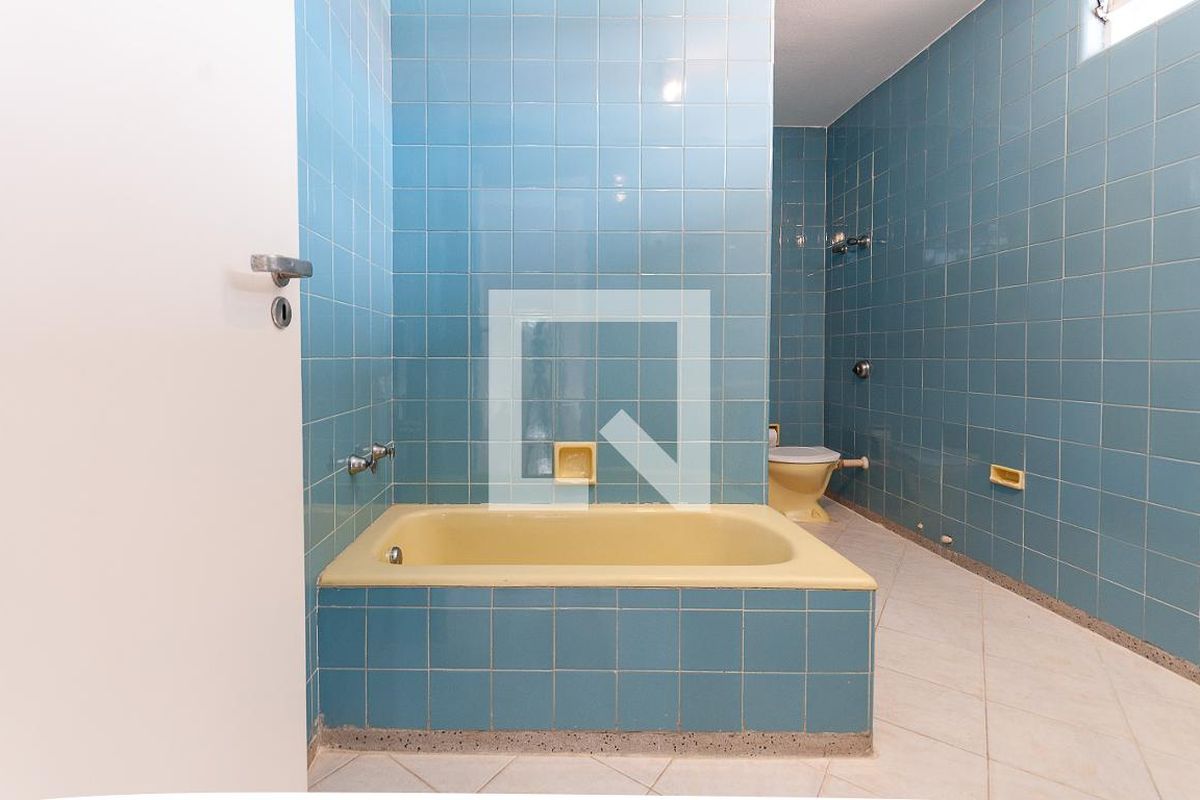 Casa, 3 quartos, 250 m² - Foto 25