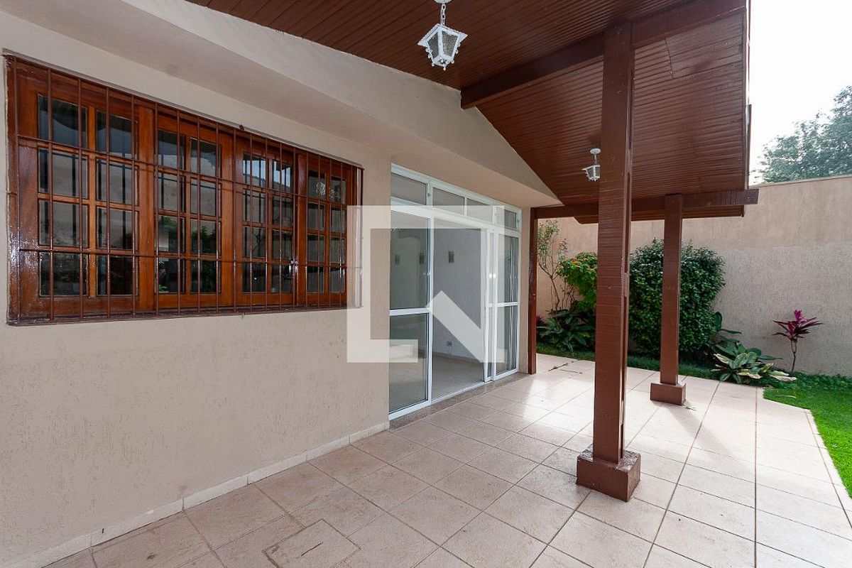 Casa, 3 quartos, 250 m² - Foto 11