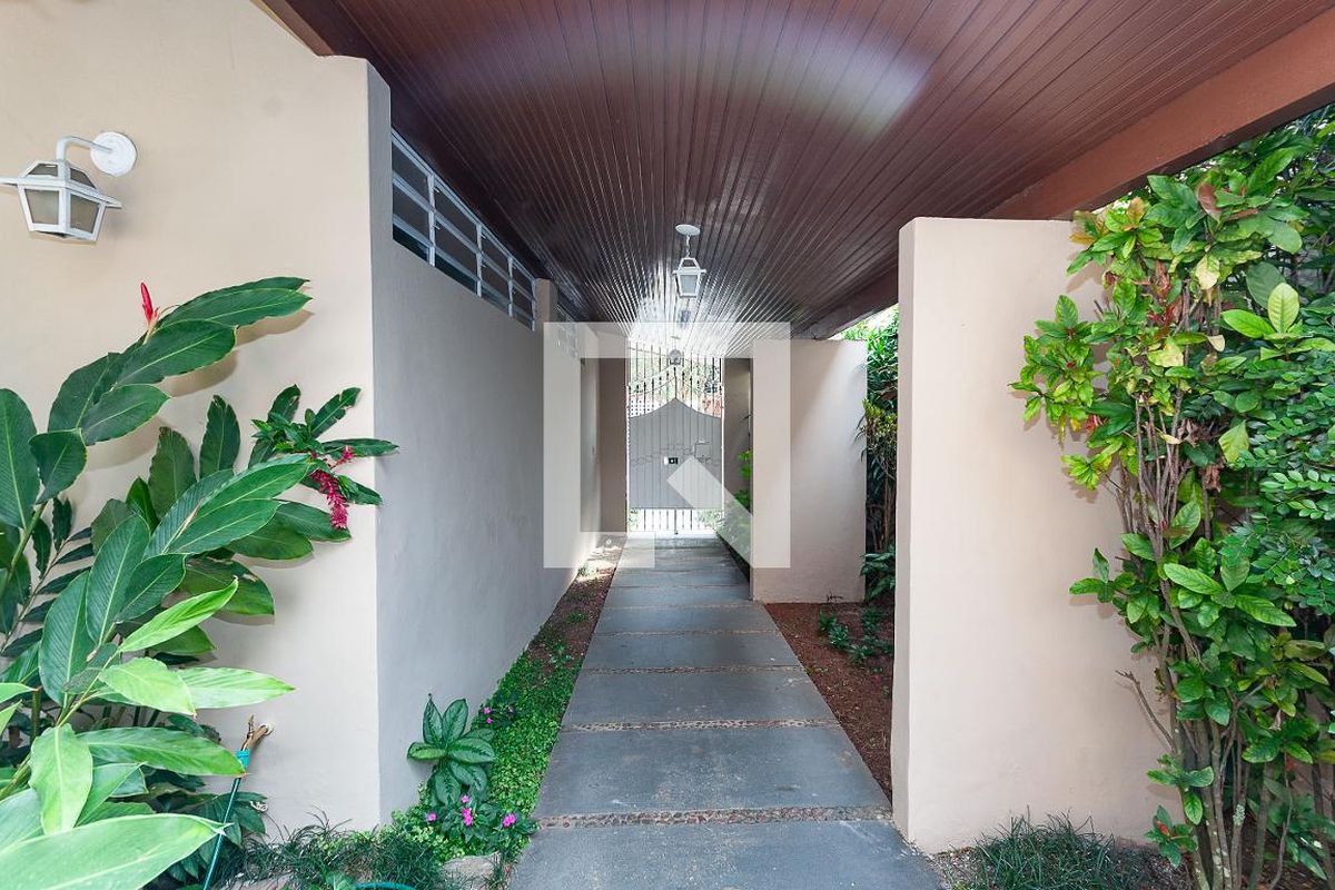 Casa, 3 quartos, 250 m² - Foto 17