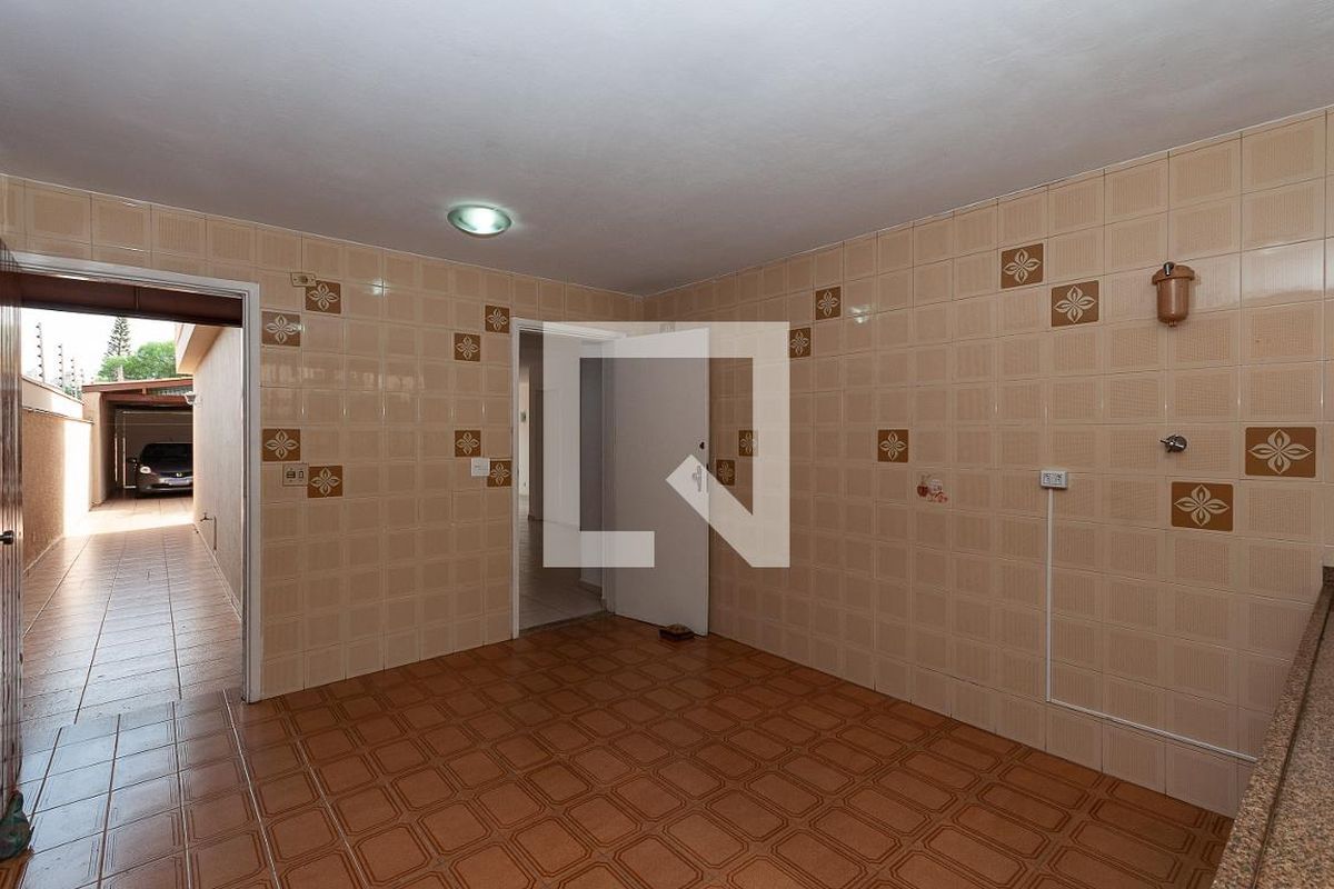Casa, 3 quartos, 250 m² - Foto 20