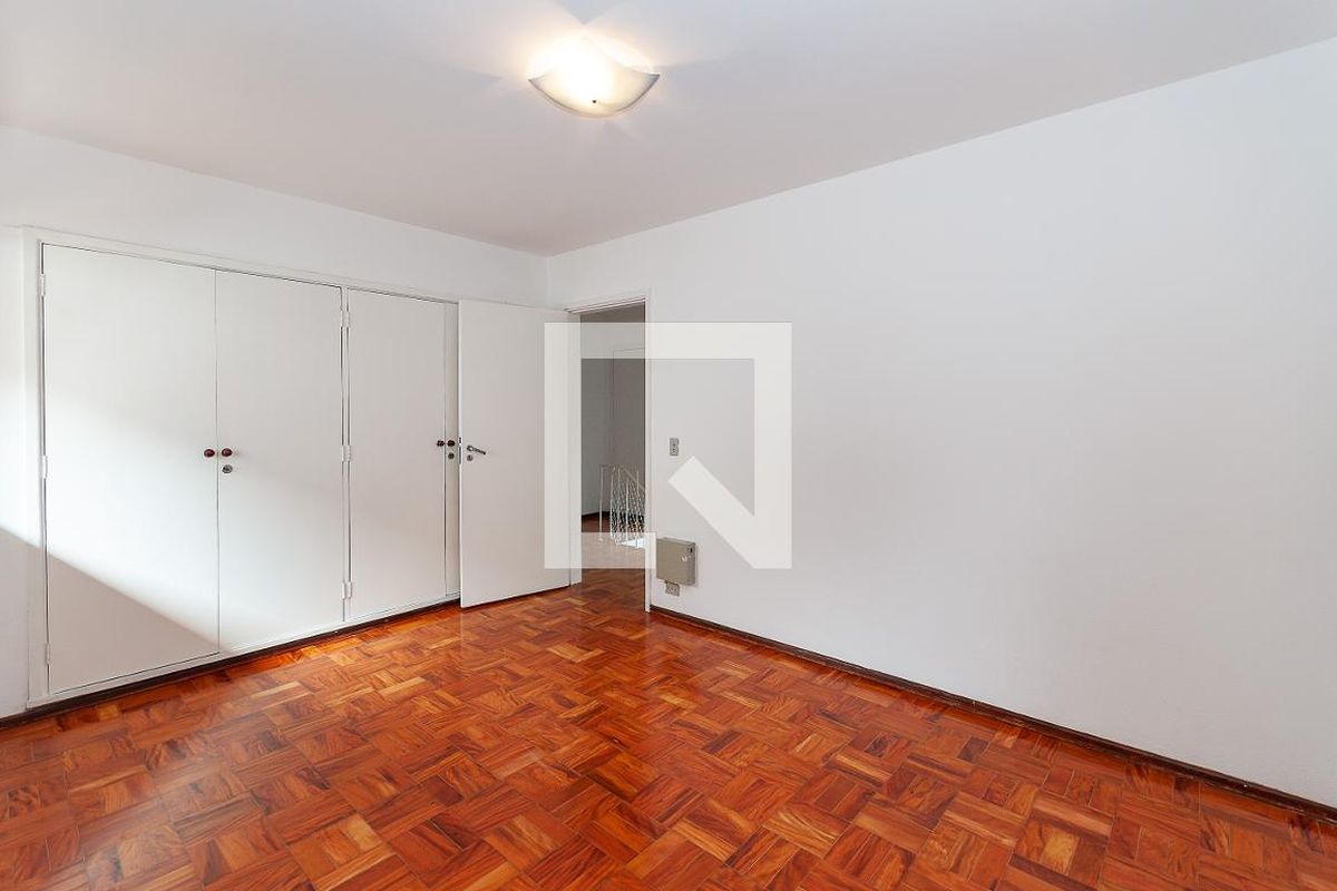 Casa, 3 quartos, 250 m² - Foto 47