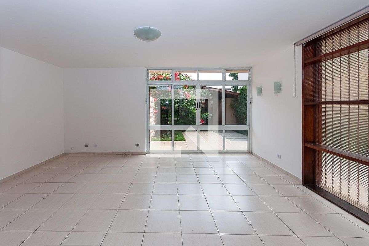 Casa, 3 quartos, 250 m² - Foto 6