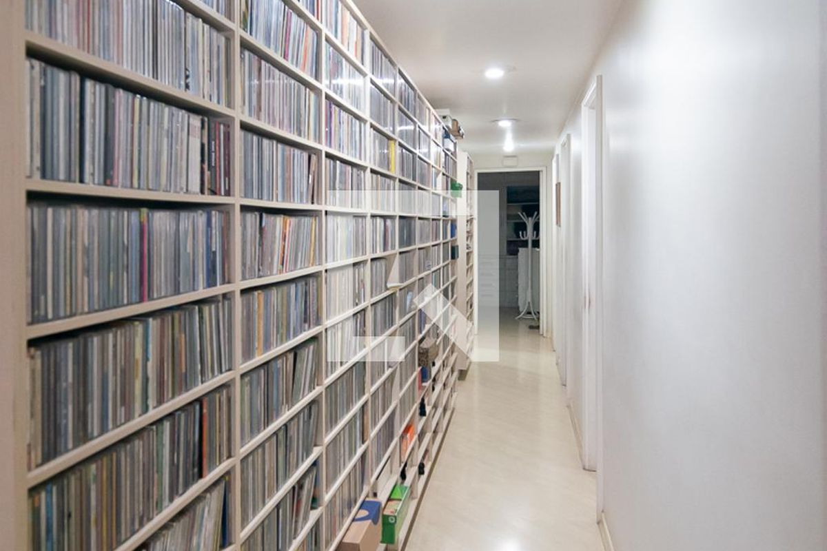 Apartamento, 3 quartos, 246 m² - Foto 35