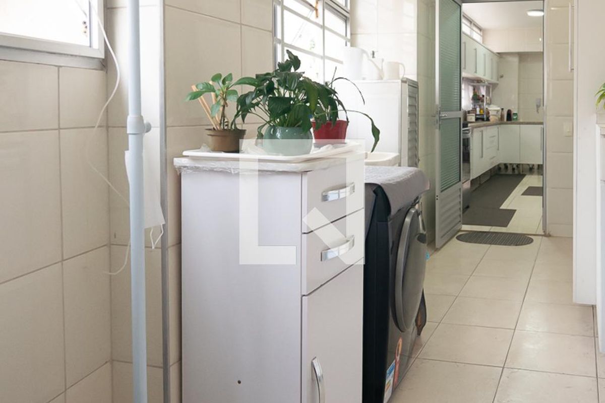 Apartamento, 3 quartos, 246 m² - Foto 107