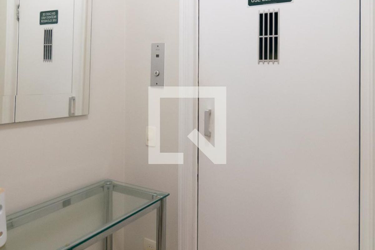 Apartamento, 3 quartos, 246 m² - Foto 33