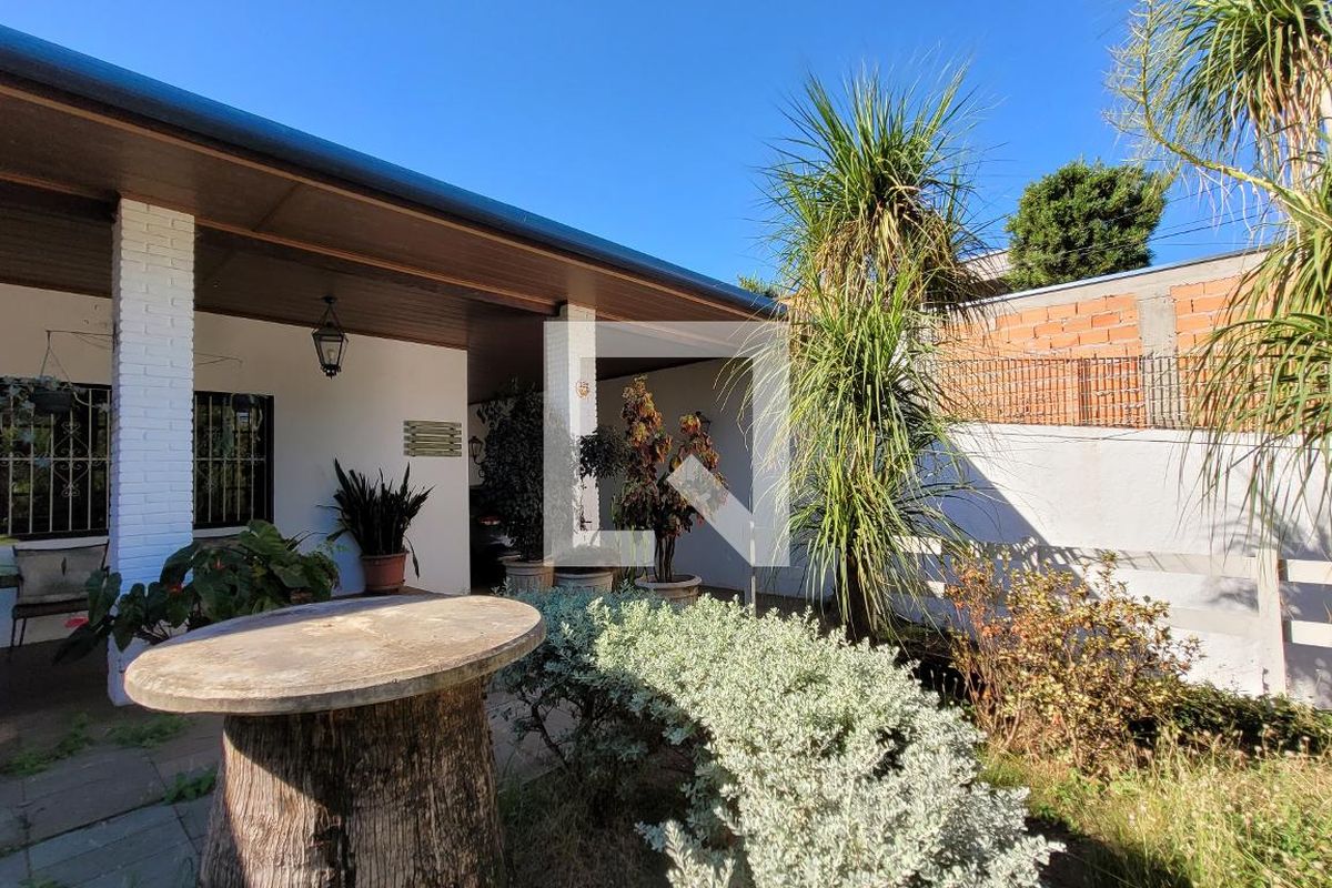 Casa à Venda - Jardim Chapadão, 4 Quartos,  280 m2 em , Campinas - sp | SoloBR