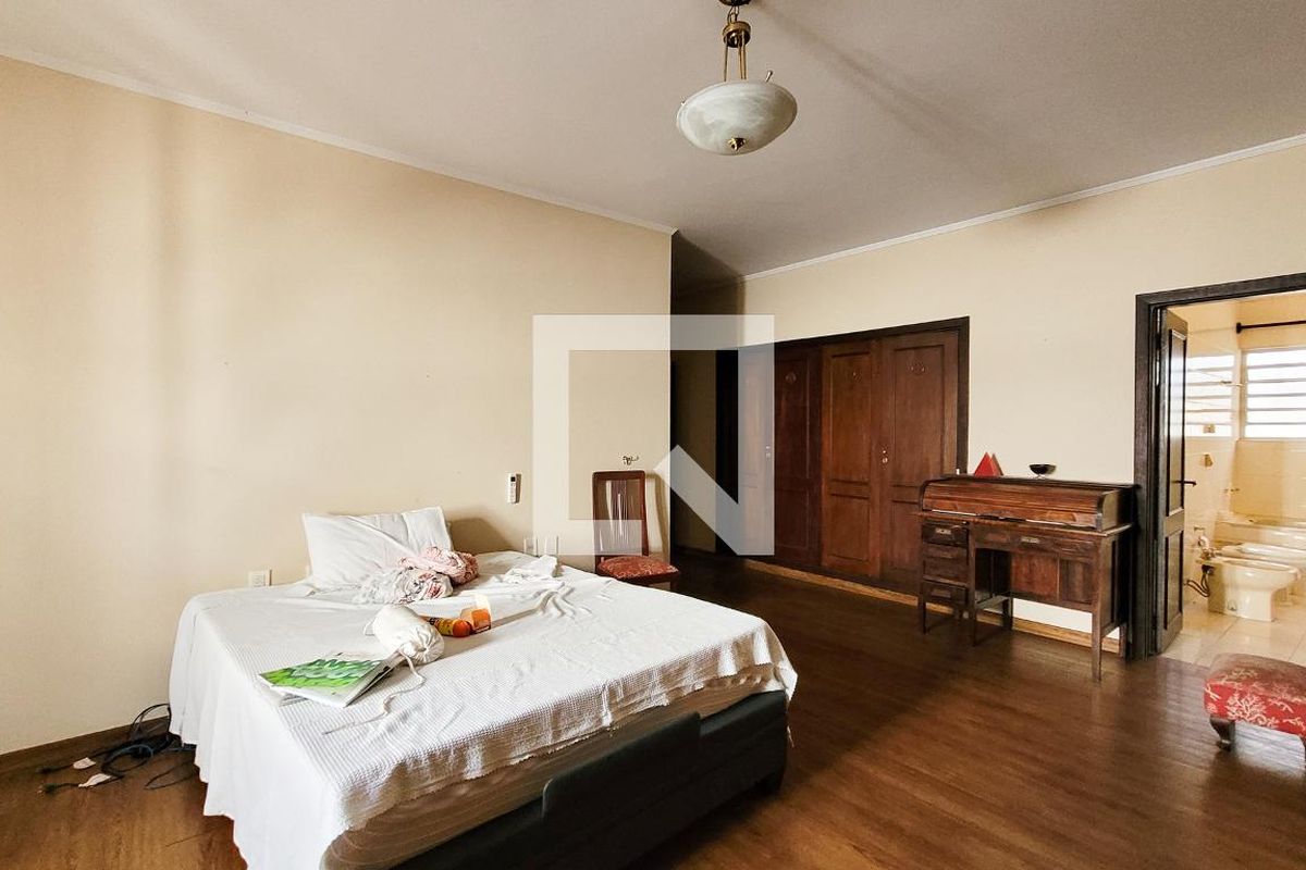 Casa à Venda - Jardim Chapadão, 4 Quartos,  280 m2 em , Campinas - sp | SoloBR