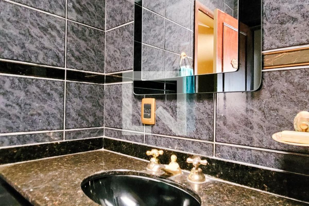 Casa à Venda - Jardim Chapadão, 4 Quartos,  280 m2 em , Campinas - sp | SoloBR