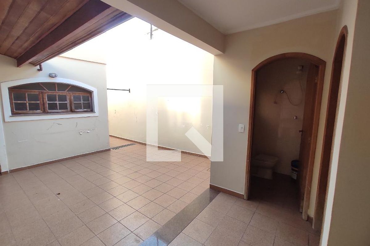 Casa, 3 quartos, 214 m² - Foto 140