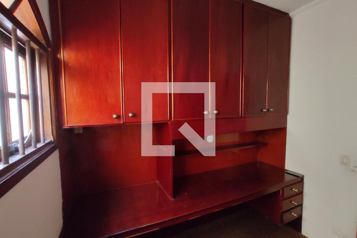 Casa, 3 quartos, 214 m² - Foto 30