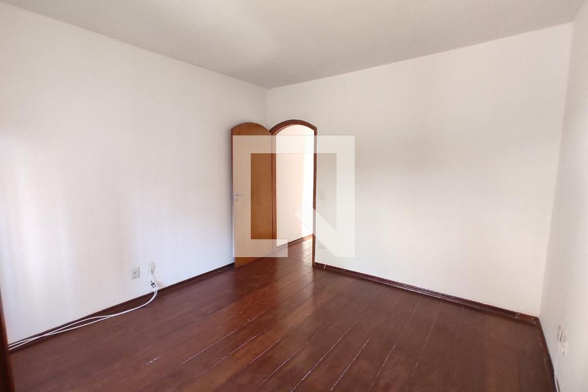 Casa, 3 quartos, 214 m² - Foto 42