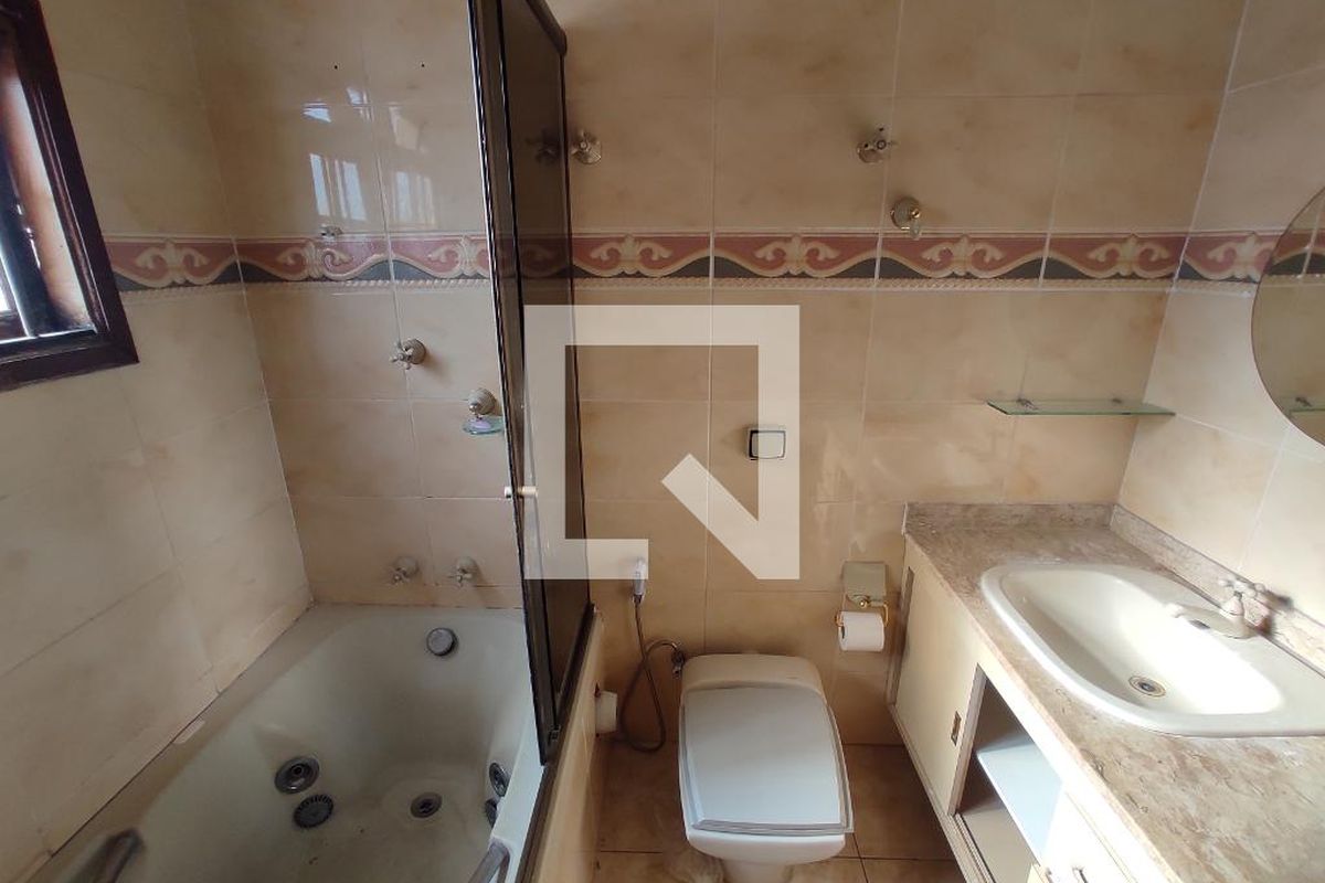 Casa, 3 quartos, 214 m² - Foto 86