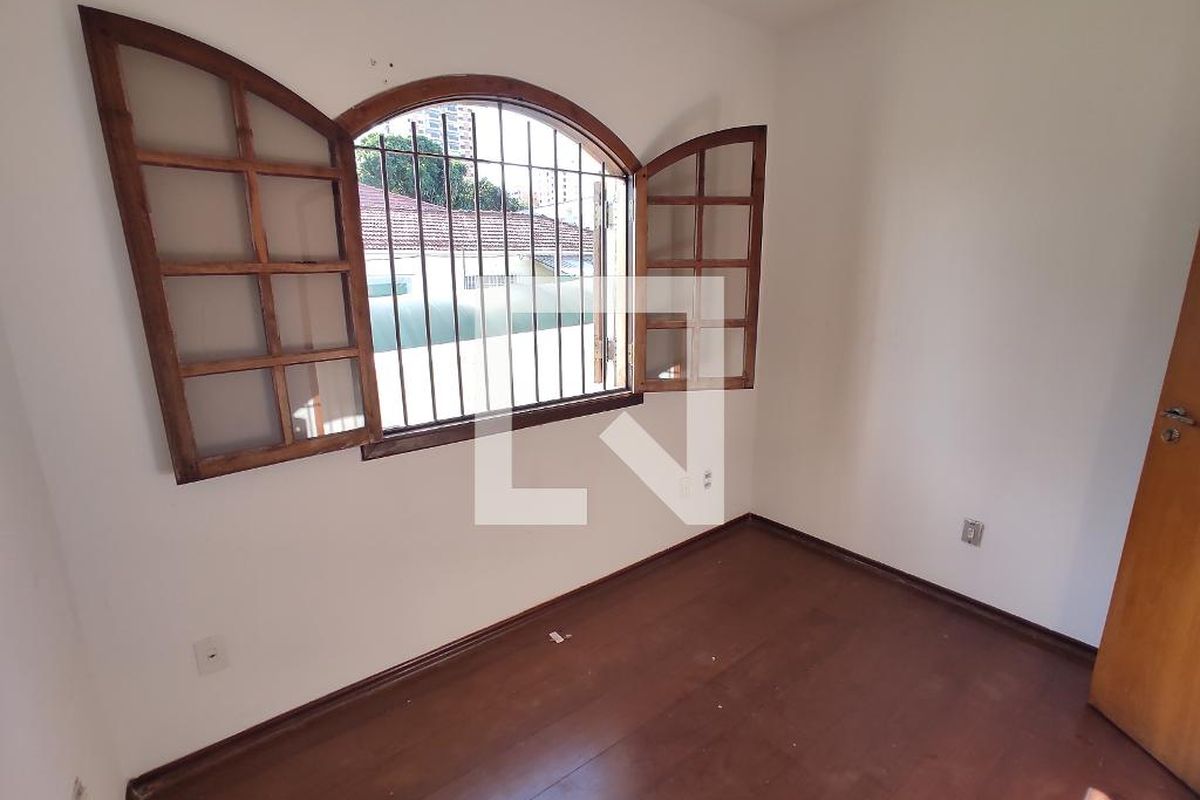 Casa, 3 quartos, 214 m² - Foto 68