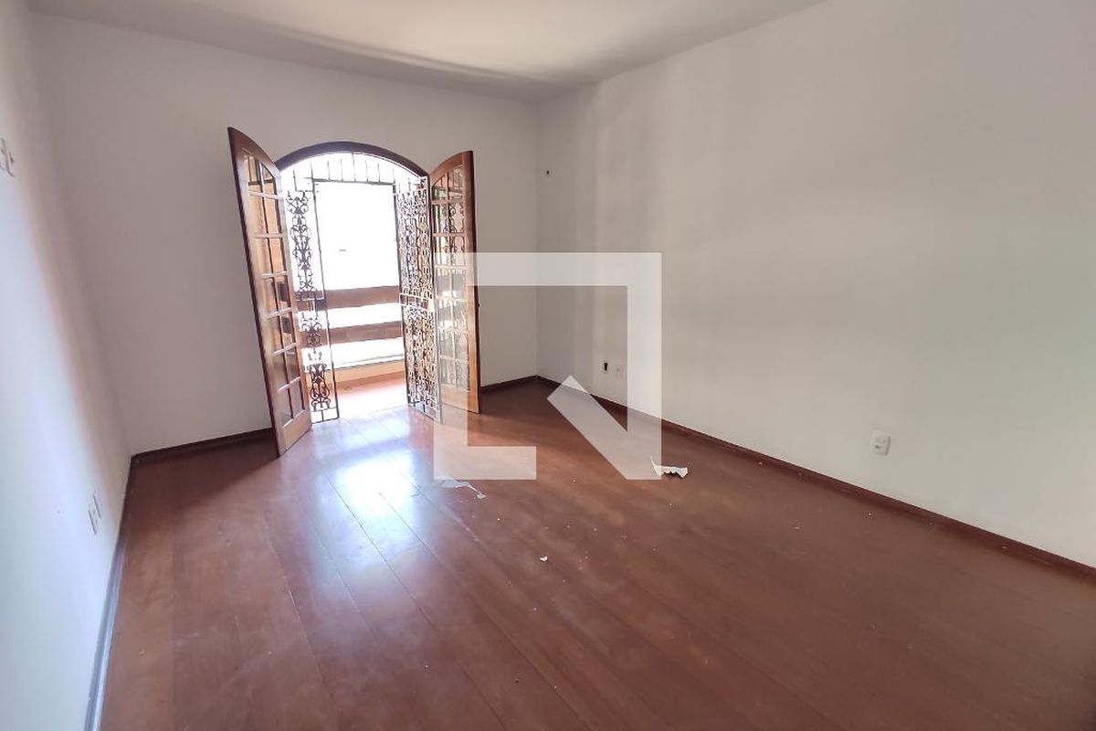Casa, 3 quartos, 214 m² - Foto 76