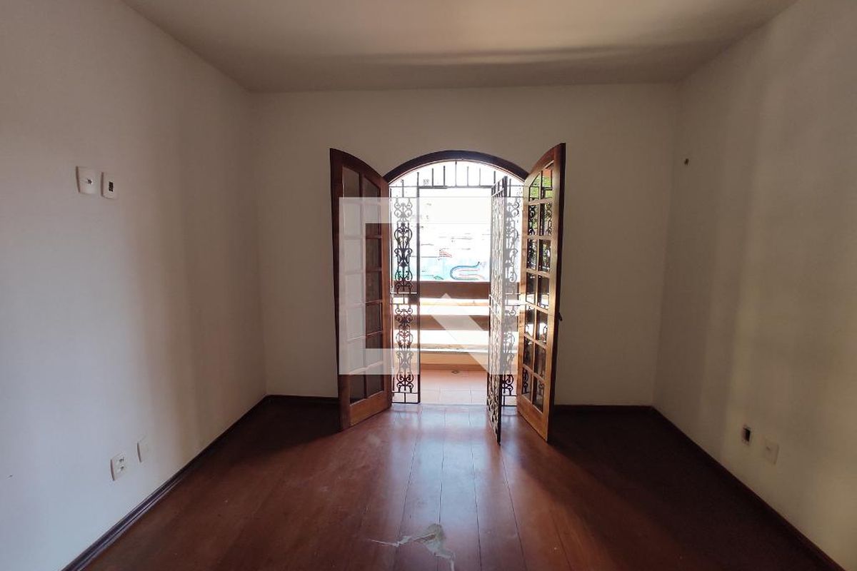 Casa, 3 quartos, 214 m² - Foto 74