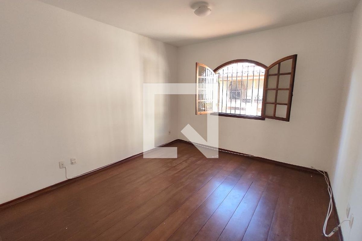 Casa, 3 quartos, 214 m² - Foto 46