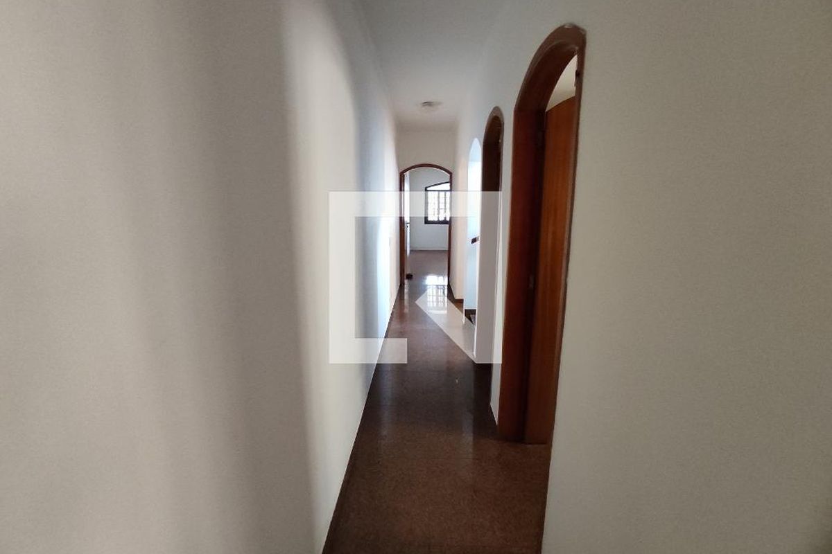 Casa, 3 quartos, 214 m² - Foto 36